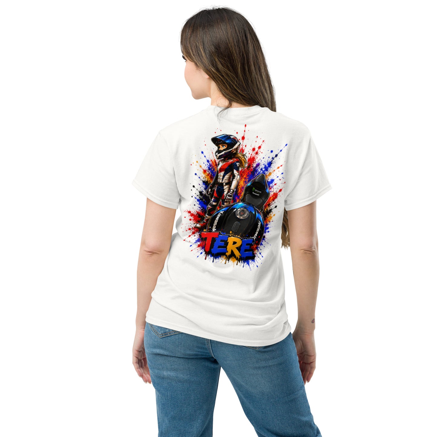 Camiseta blanca mujer trasera con diseño cartoon motociclista personalizado - Moda Cartoon Lab