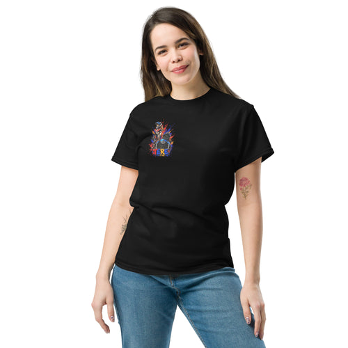 Camiseta negra mujer frontal con diseño cartoon motociclista personalizado - Moda Cartoon Lab